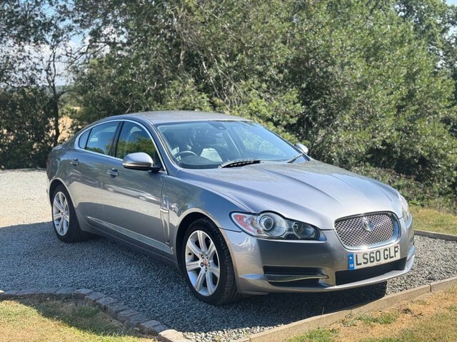 Jaguar XF V6 Luxury Saloon Grey #3