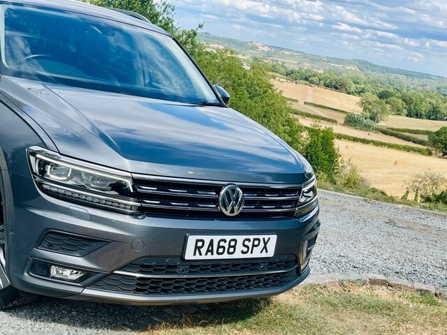 Volkswagen Tiguan Allspace Tsi Evo Sel Suv Grey #2