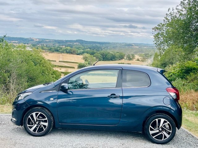 Peugeot 108 1.2 Puretech Feline Black #11