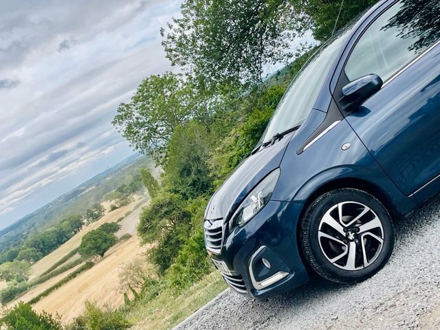 Peugeot 108 1.2 Puretech Feline Black #20