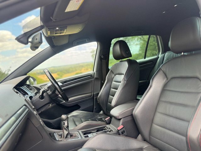 Volkswagen Golf Tsi Bluemotion Tech Gti White #3