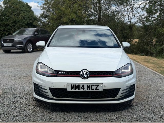 Volkswagen Golf Tsi Bluemotion Tech Gti White #4