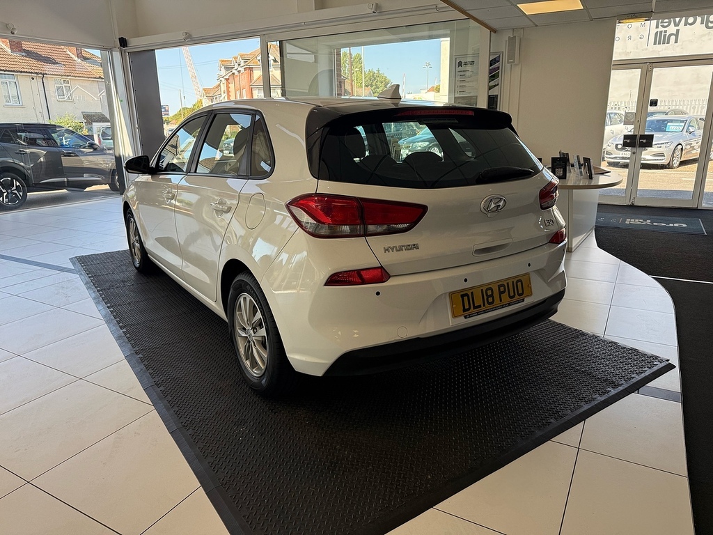 Hyundai I30 1.0 T-gdi Blue Drive S Hatchback White #4
