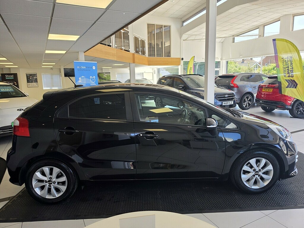 Kia RIO 1.25 Sr7 Hatchback Euro 6 84 Bh White #7