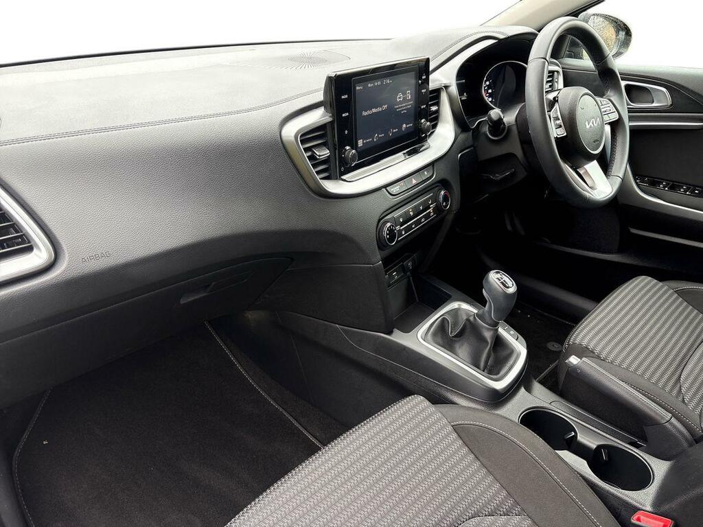 Kia Xceed 1.5 T-gdi 3 Euro 6 Ss White #15