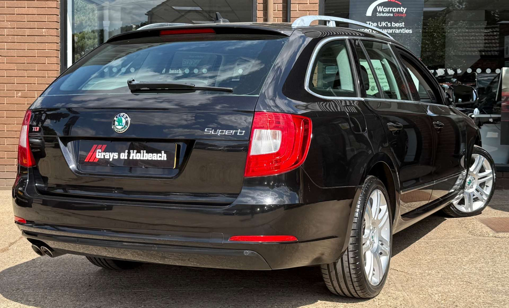 Skoda Superb Elegance Tdi Cr #6