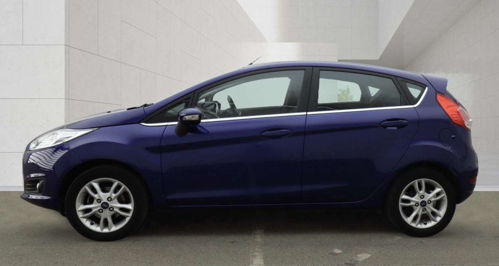 Ford Fiesta Zetec #6