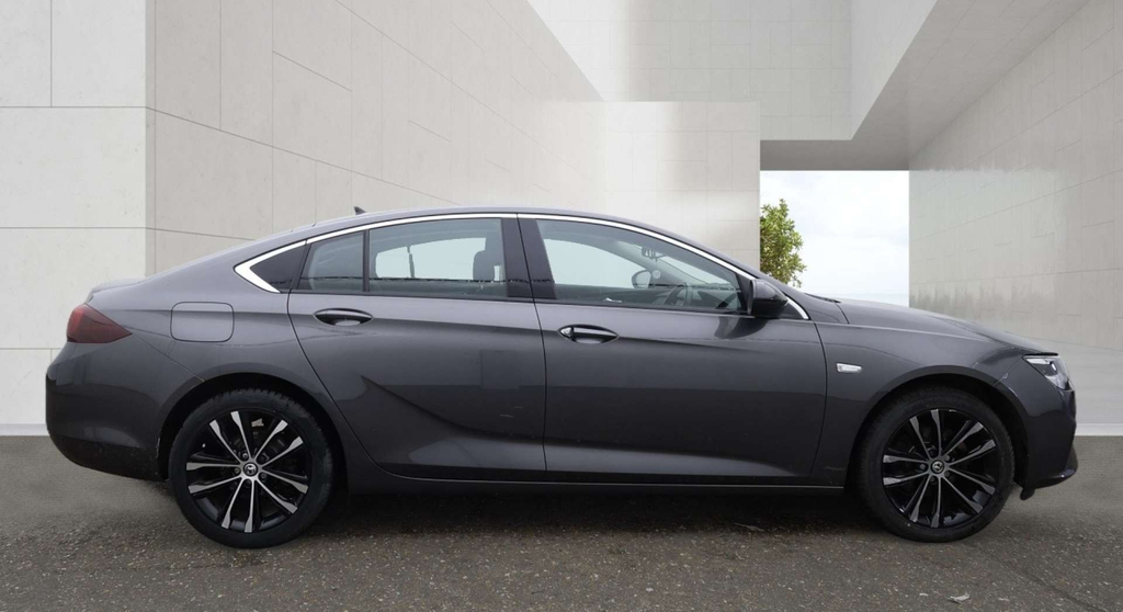 Vauxhall Insignia Design Td #4