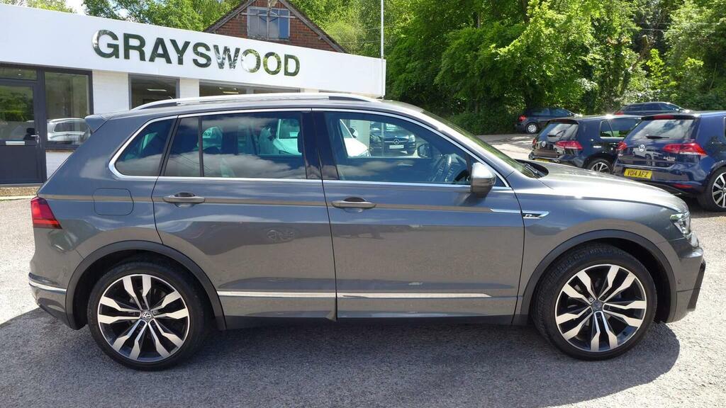 Volkswagen Tiguan 2.0 Tdi R-line Tech Dsg 4Motion Euro 6 Ss Grey #4