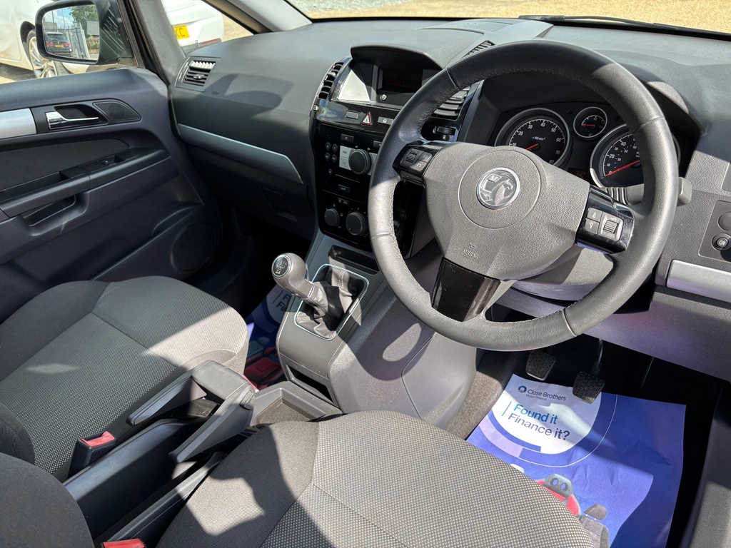 Vauxhall Zafira Mpv 1.8 16V Exclusiv 201464 Silver #9