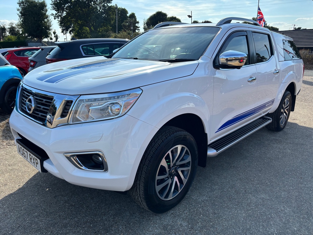 Nissan Navara 2.3 Dci Tekna 4Wd Euro 6 Black #3