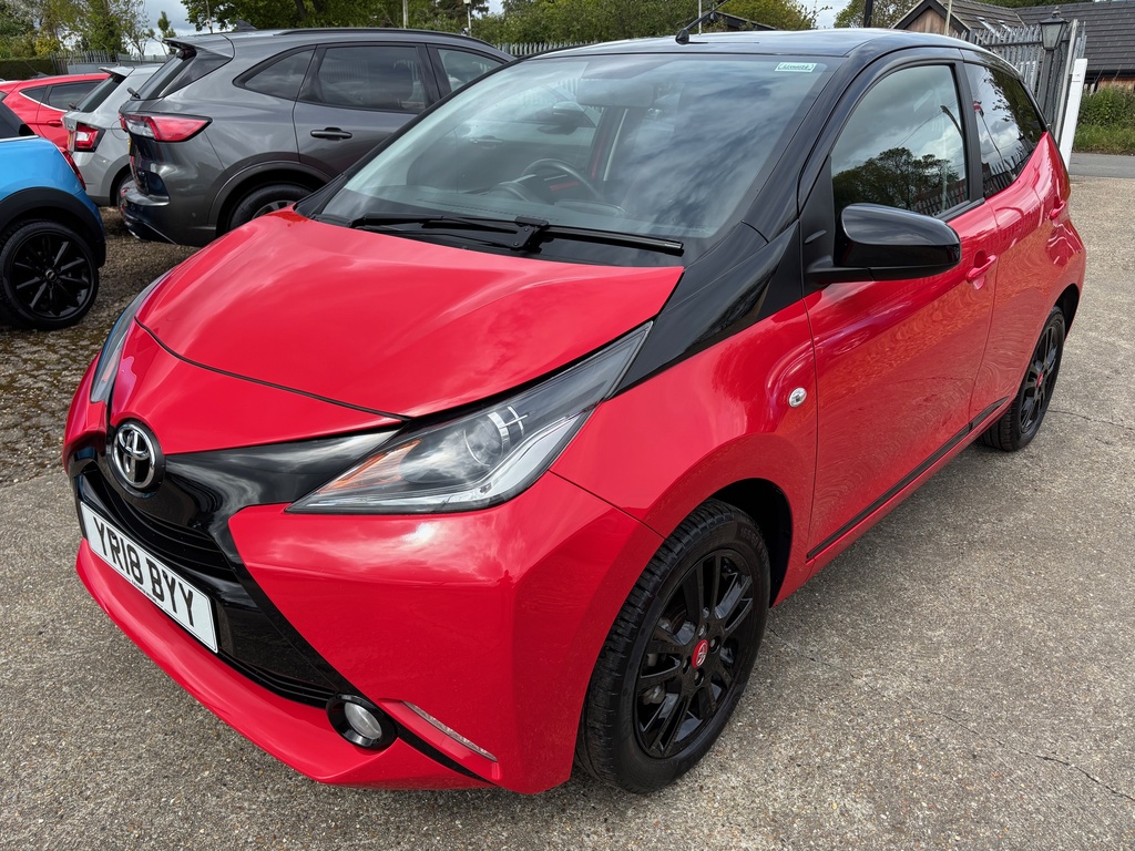 Toyota Aygo 1.0 Vvt-i X-cite 4 Red Bi-tone Euro 6 Red #3