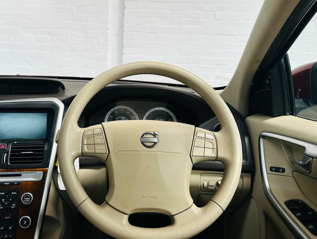 Volvo XC60 2.4D Se Geartronic Euro 4 Black #19