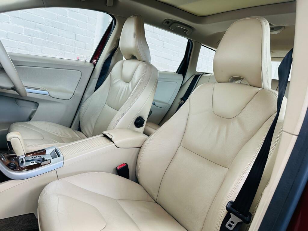 Volvo XC60 2.4D Se Geartronic Euro 4 Black #12