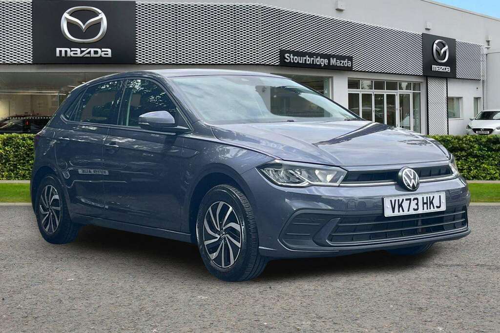 Volkswagen Polo Life Tsi Grey
