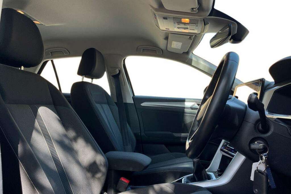 Volkswagen T-Roc 1.5 Tsi Life Suv Euro 6 Ss 1 Black #3