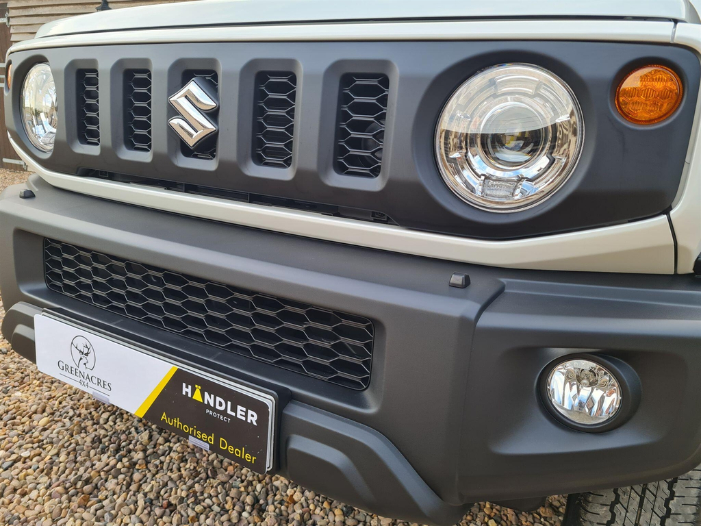 Suzuki Jimny Suv White #6