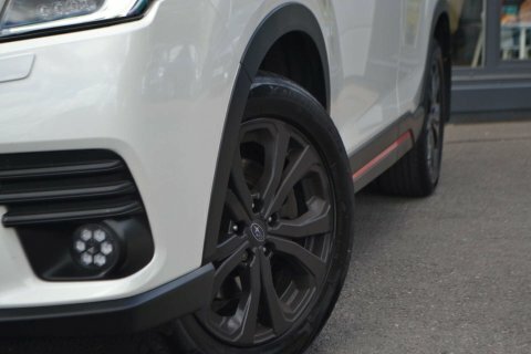 Subaru Forester 2.0 Forester I White #3