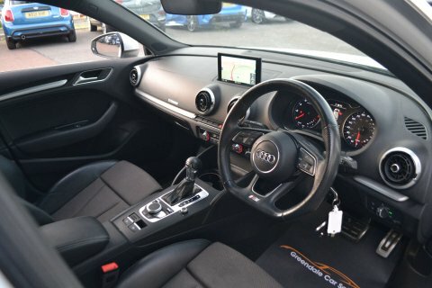 Audi A3 2.0 A3 Sportback CA66XSF White #4