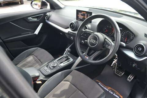 Audi Q2 2.0 Q2 S Black #4