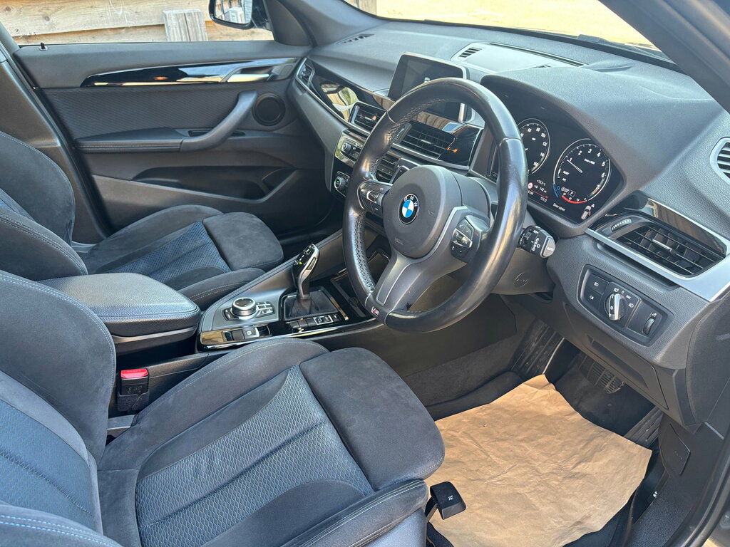 BMW X1 X1 Sdrive18i Xline Black #10