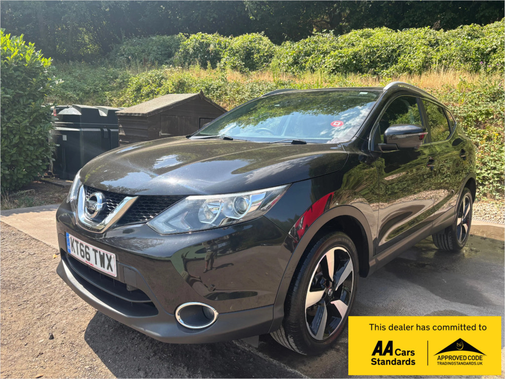 Nissan Qashqai 1.2 Dig-t N-connecta Suv 2Wd Eur Black