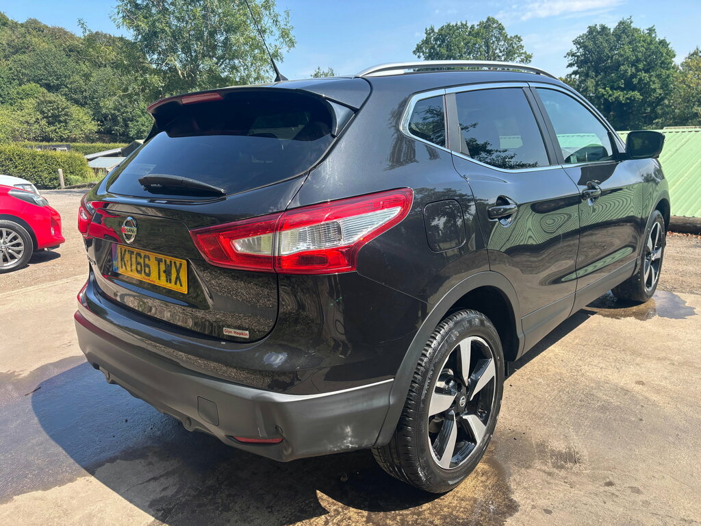 Nissan Qashqai 1.2 Dig-t N-connecta Suv 2Wd Eur Black #5