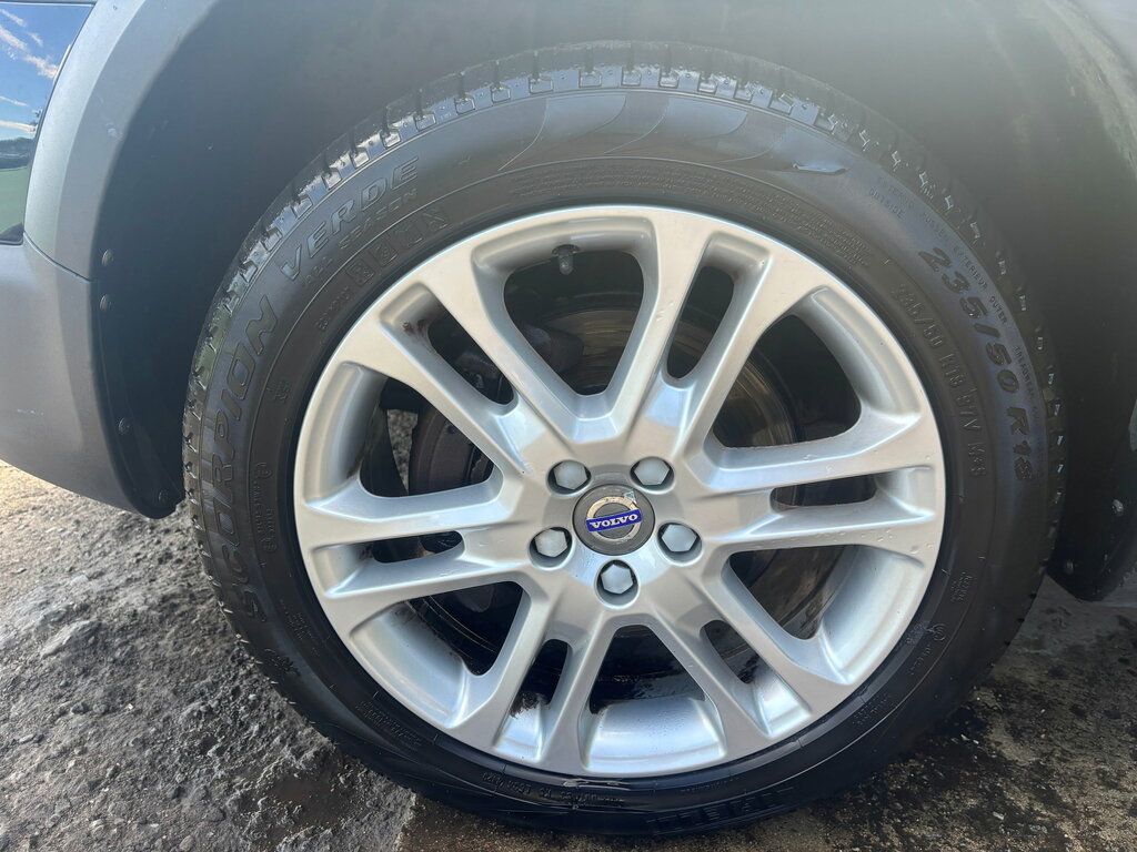 Volvo XC70 D5 Awd Se Lux Black #9