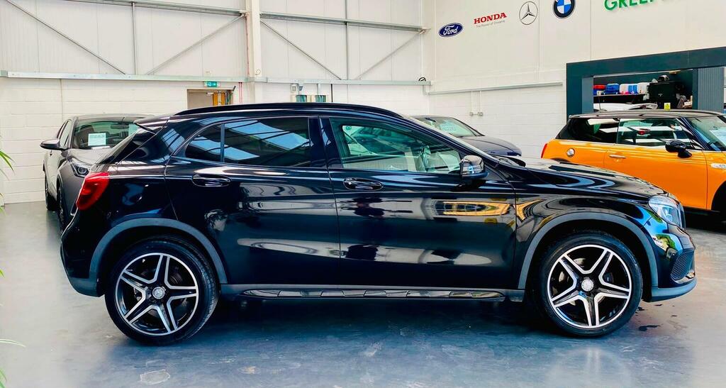 Mercedes-Benz GLA Class 2.1 Gla220d Amg Line Premium 7G-dct 4Matic Euro Black #6