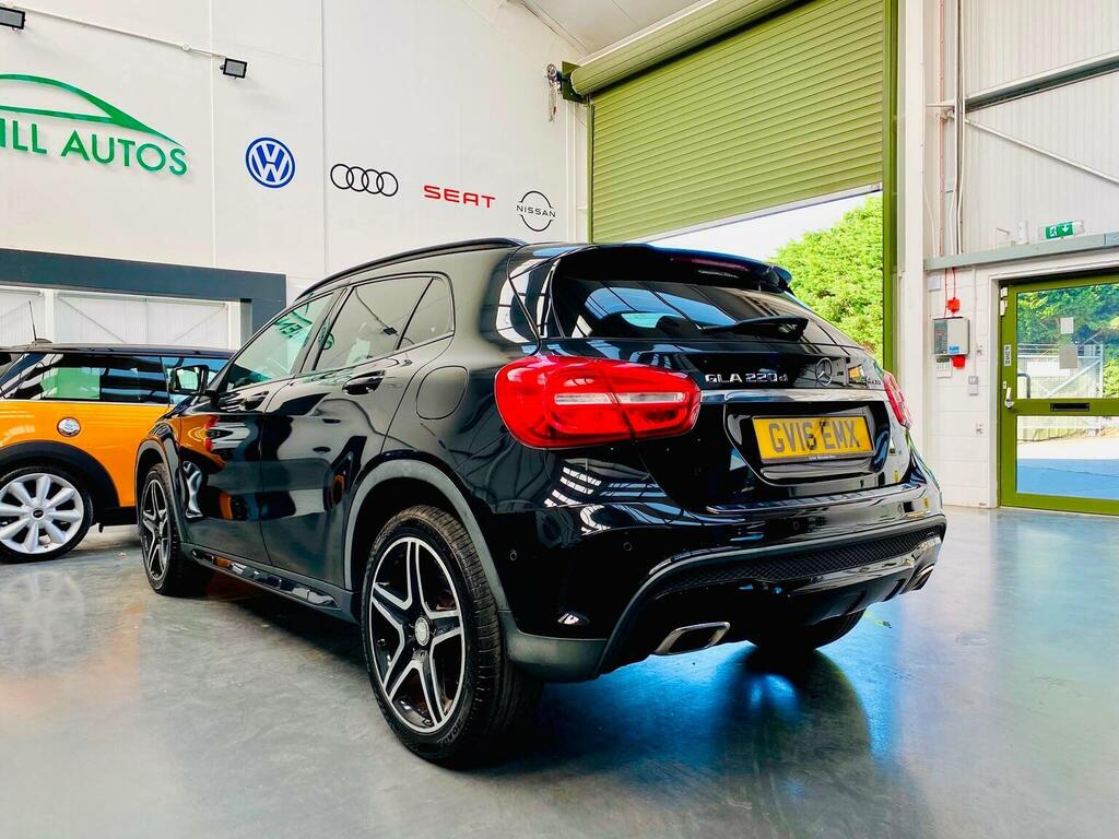 Mercedes-Benz GLA Class 2.1 Gla220d Amg Line Premium 7G-dct 4Matic Euro Black #3