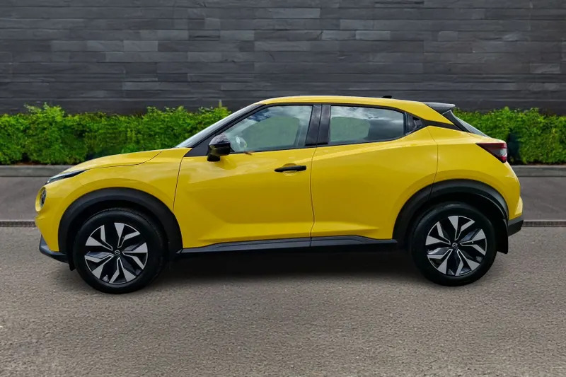 Nissan Juke Hatchback 1.0 Dig-t Acenta Pre Yellow #4