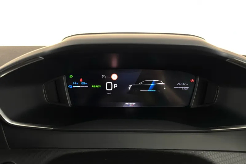 Peugeot e-2008 50Kwh Gt 7Kw Charger #11