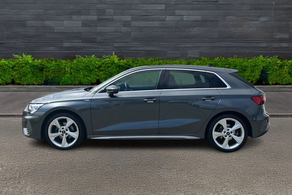 Audi A3 Sportback 35 Tfsi S Line S Grey #4