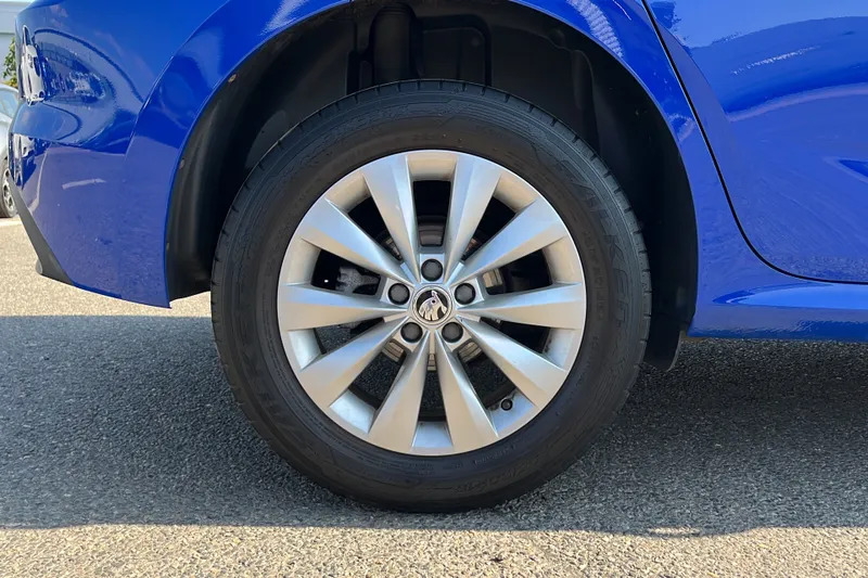 Skoda Kamiq 1.0 Tsi 115Ps Se L Suv Blue #14