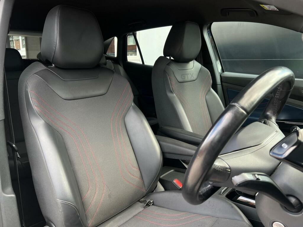 Volkswagen ID.4 City 52Kwh 150Ps Pure Performance Grey #31