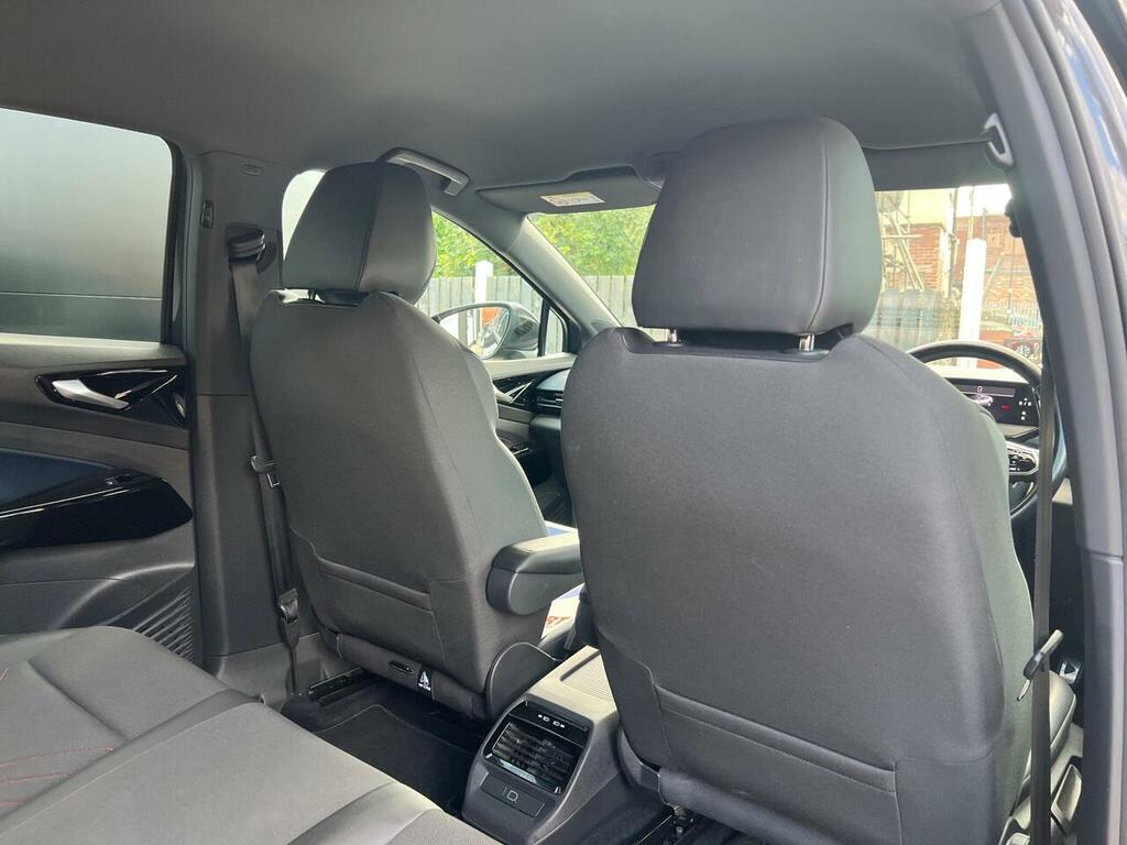 Volkswagen ID.4 City 52Kwh 150Ps Pure Performance Grey #53