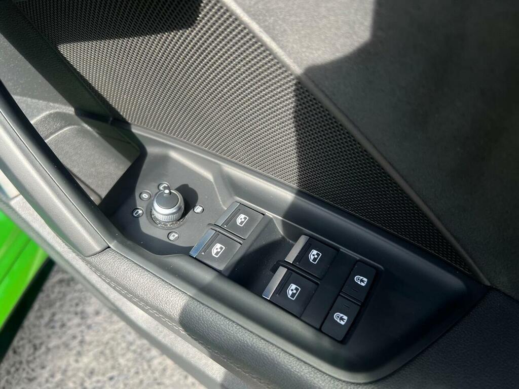 Audi RS3 2.5 Tfsi Vorsprung Saloon S Tronic Quat Black #50