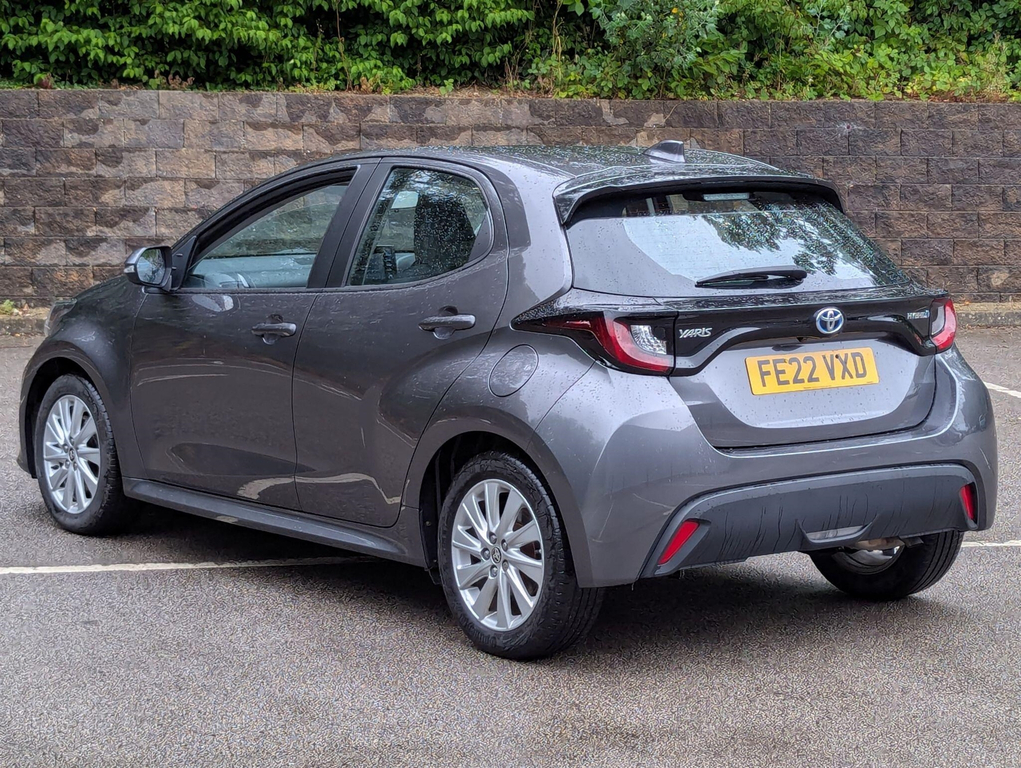 Toyota Yaris 1.5 Vvt-h Icon E-cvt Euro 6 Ss FE22VXD #2