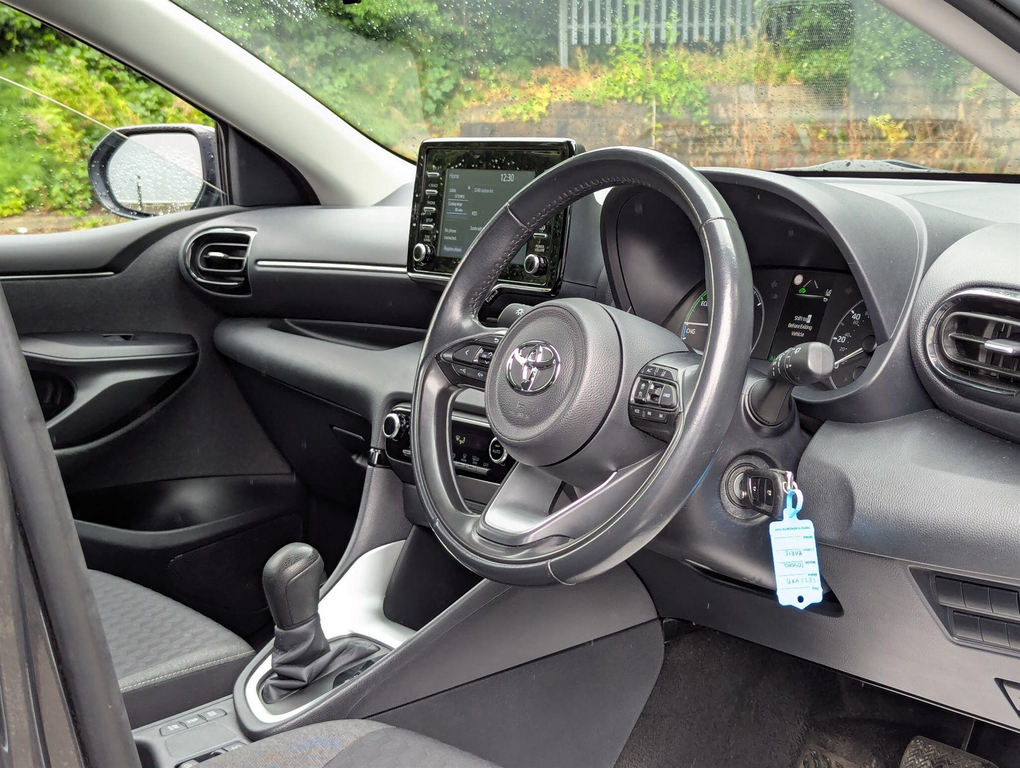 Toyota Yaris 1.5 Vvt-h Icon E-cvt Euro 6 Ss FE22VXD #5