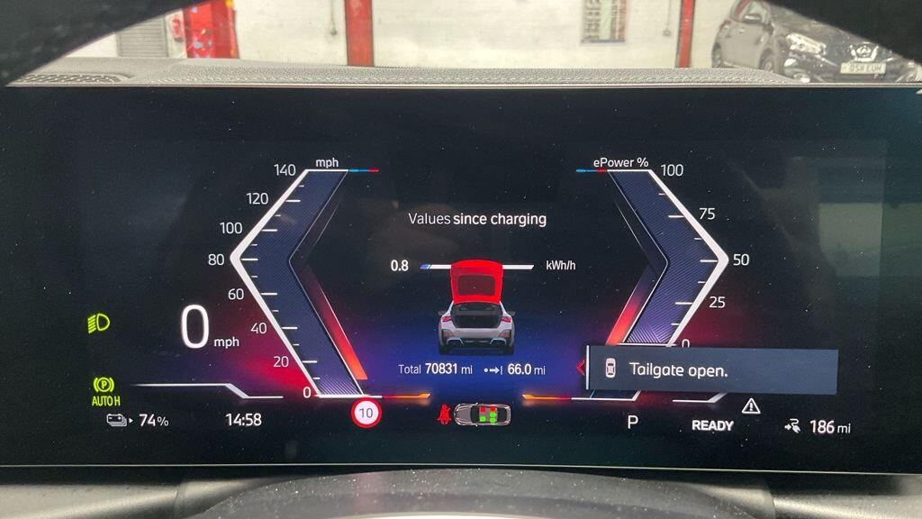BMW i4 40 83.9Kwh M Sport Orange #12