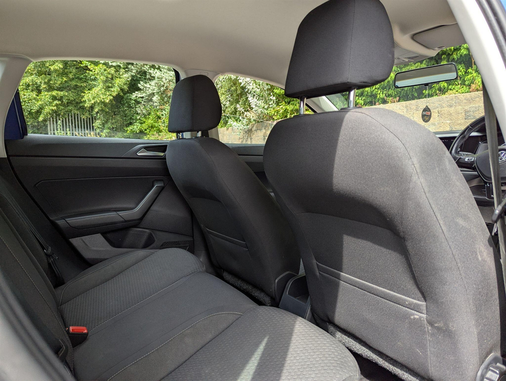 Volkswagen Polo 1.0 Tsi Se Hatchback Silver #8