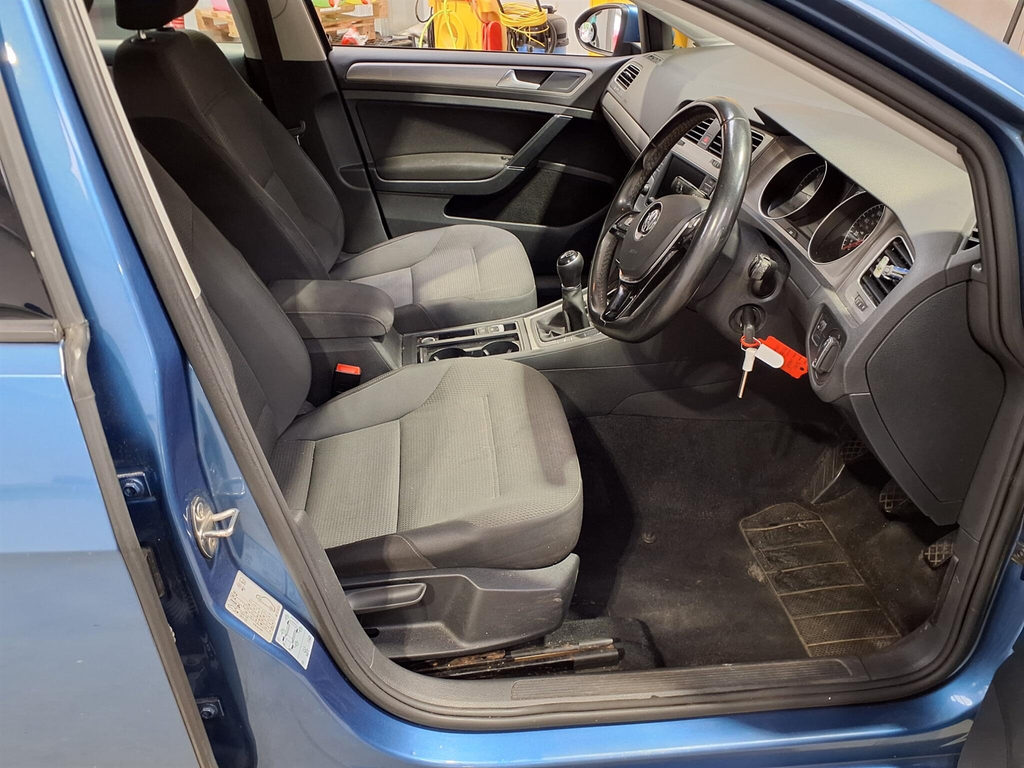 Volkswagen Golf 1.6 Match Edition Tdi Bmt 109 Bhp 6.5In Touchsc Blue #5