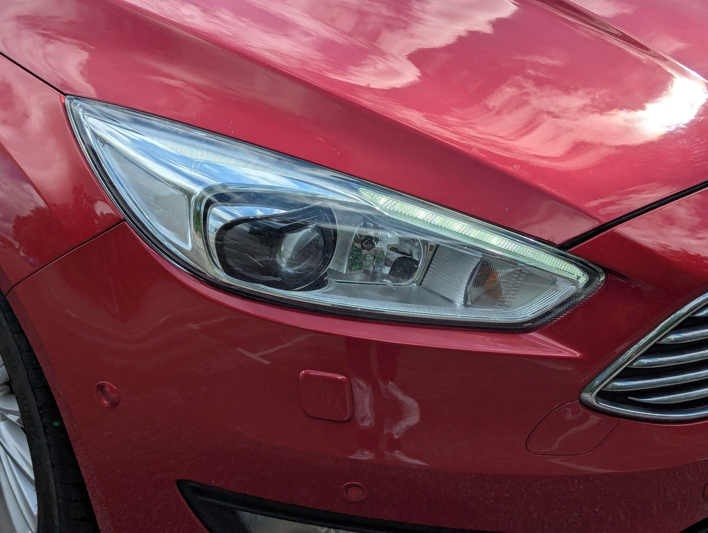 Ford Focus Zetec S 1.0 125 In Race Red With 59K Red #27