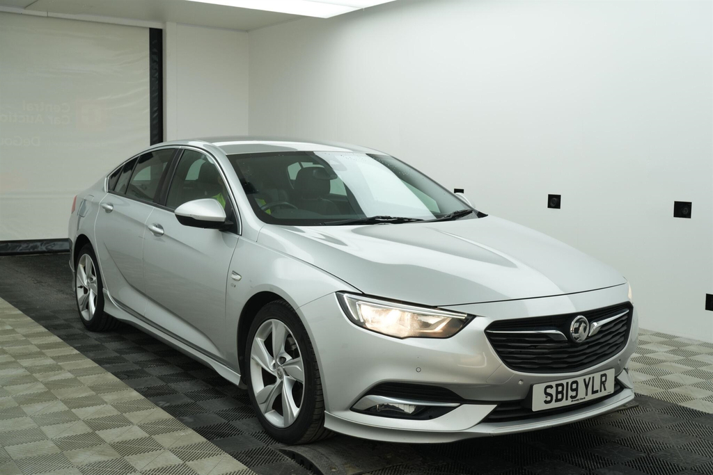Vauxhall Insignia 2.0 Turbo D Blueinjection Sri VX Line Nav Grand Sp