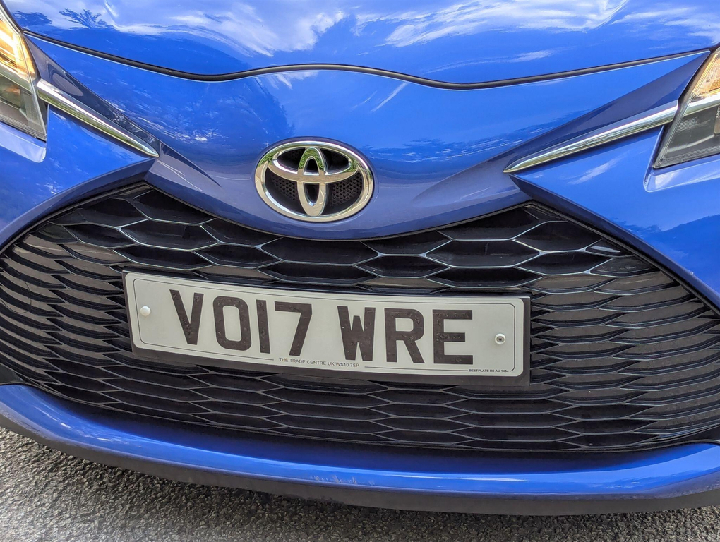 Toyota Yaris 1.5 Vvt-i Design Euro 6 