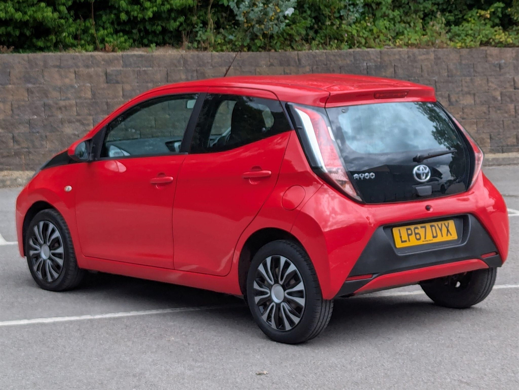 Toyota Aygo 1.0 Vvt-i X-play Euro 6  #2