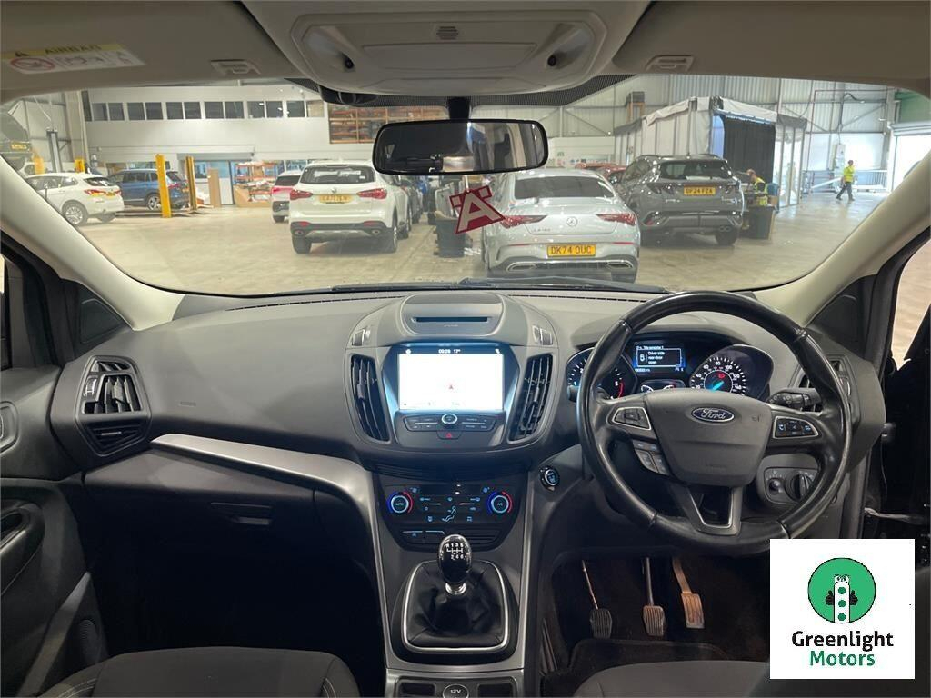 Ford Kuga 1.5 Tdci Zetec Euro 6 Ss Black #3