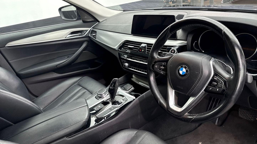 BMW 5 Series 2.0 530E 9.2Kwh Se Euro 6 Ss Blue #3