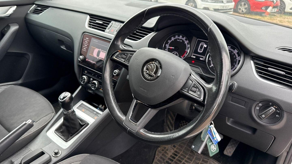 Skoda Octavia 1.6 Tdi Se Technology Euro 6 Ss #3