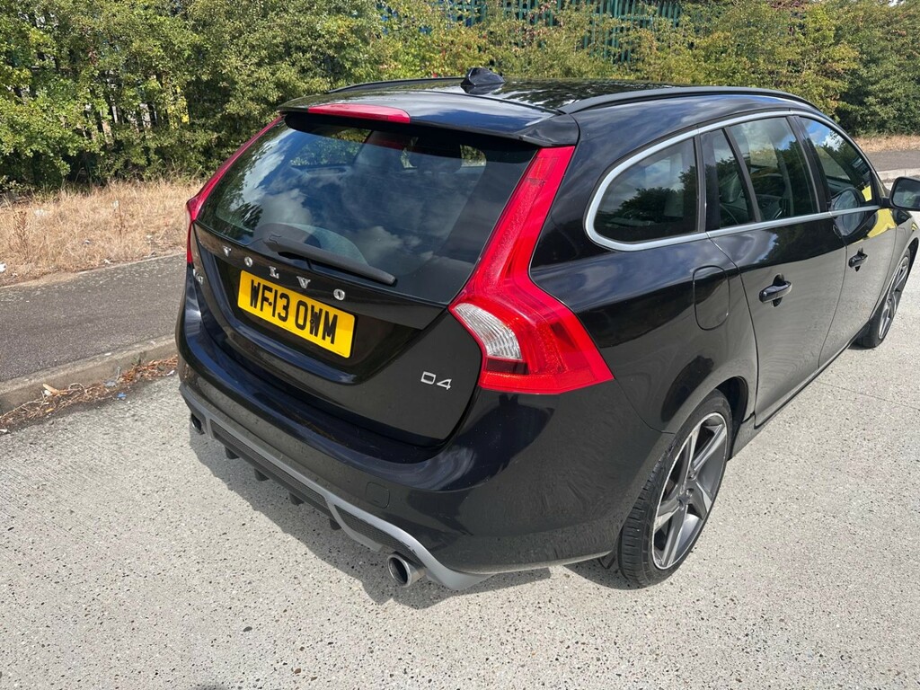 Volvo V60 2.0 D4 R-design 2013 Black #3